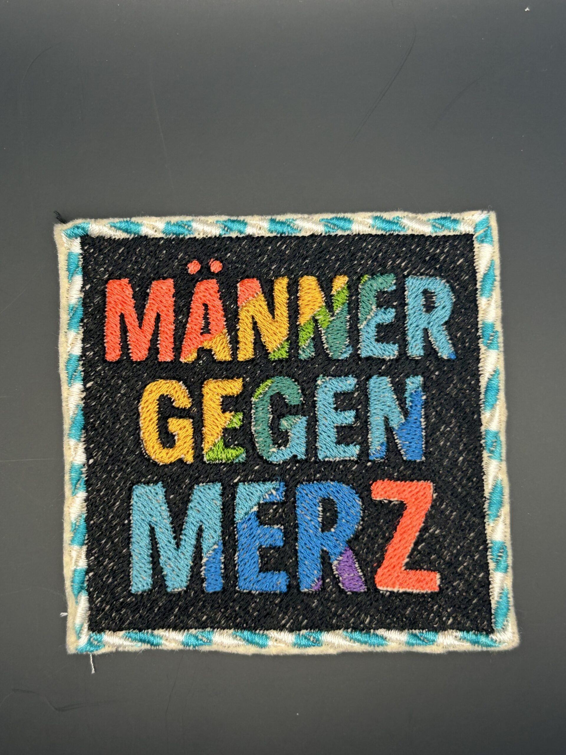 "MÄNNER GEGEN MERZ"