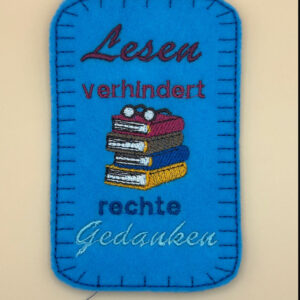 "Lesen verhindert rechte Gedanken"